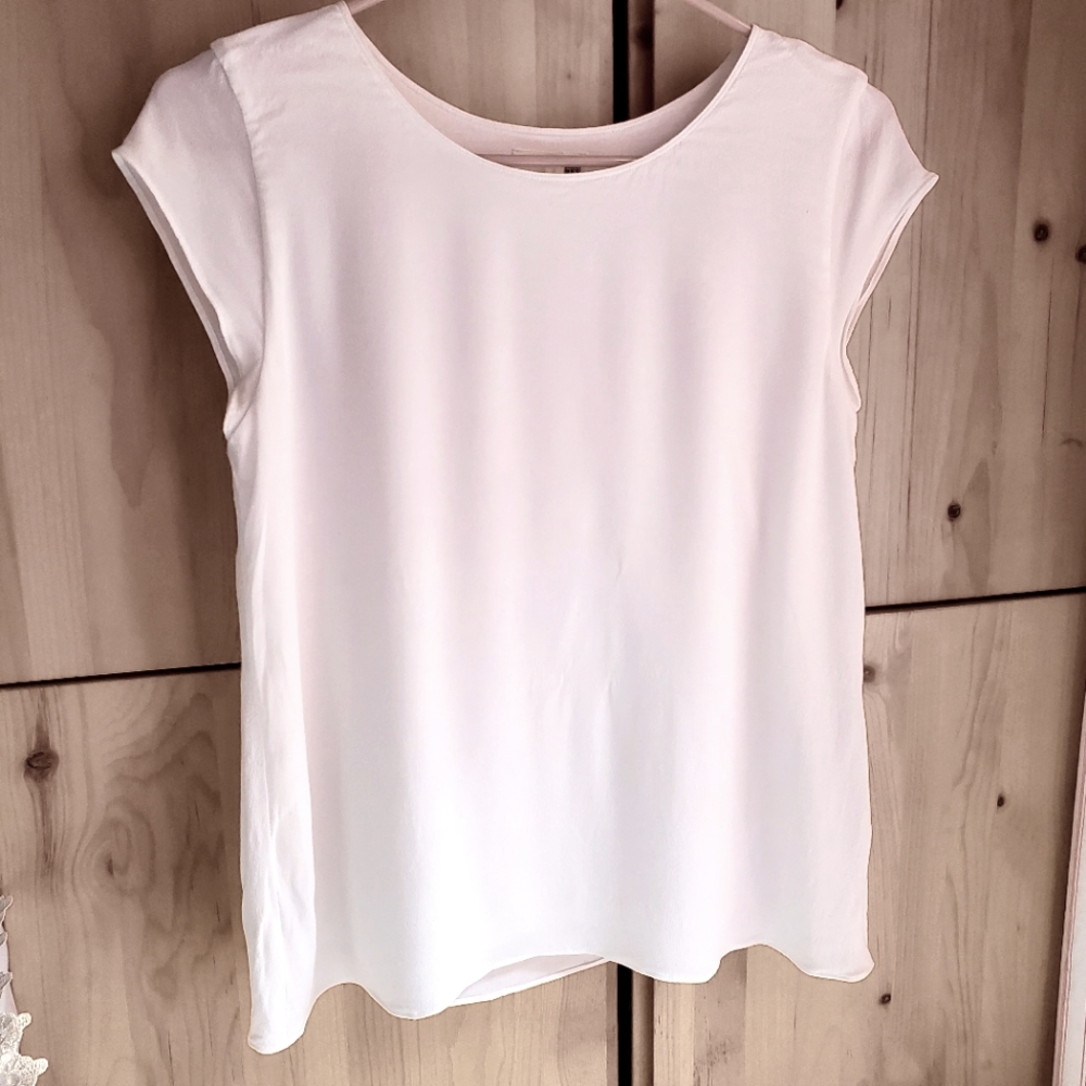 Aritzia Wilfred Free Women's Cream Cap Sleeve Lined Top size Small